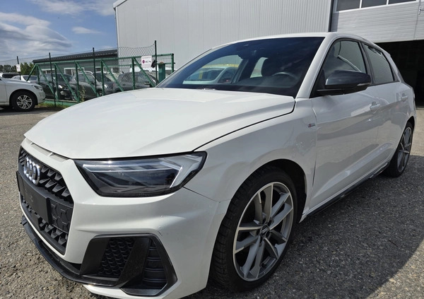 Audi A1 cena 50900 przebieg: 81600, rok produkcji 2019 z Strzyżów małe 121